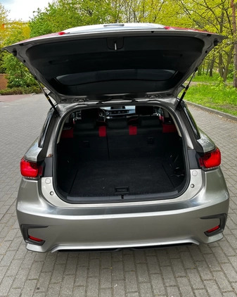 Lexus CT cena 82900 przebieg: 82200, rok produkcji 2017 z Warszawa małe 56